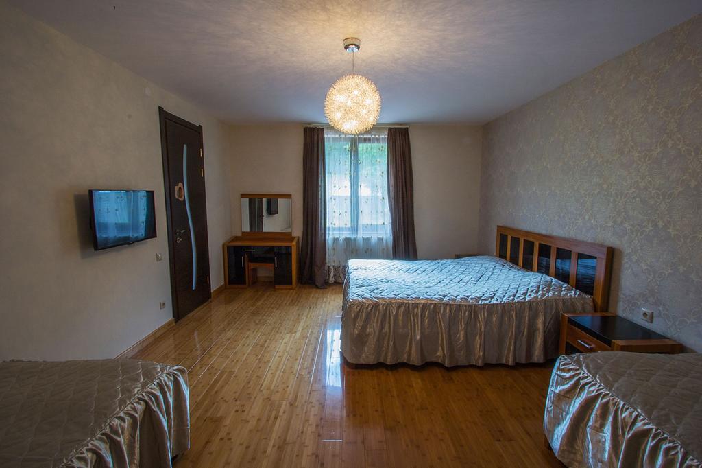 Hotel Red House à Bakouriani Extérieur photo